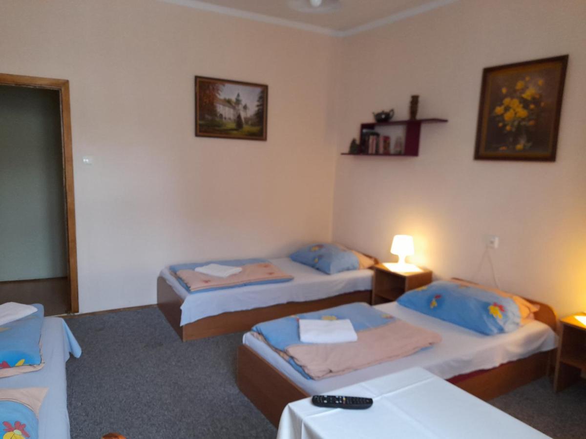 Krakow Hostel Exterior photo